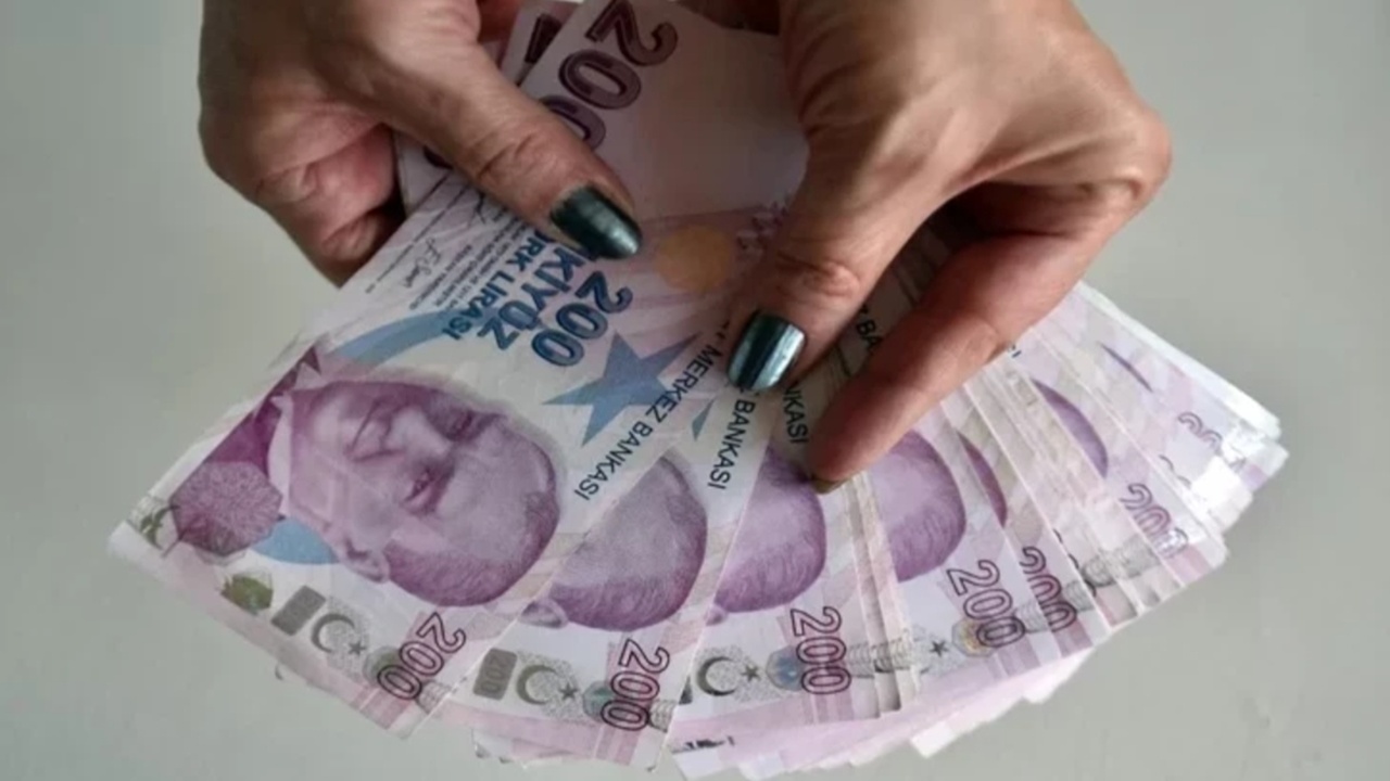 500 Bin Liralık birikimin günlük faiz getirisi uçtu! İşte banka banka yeni oranlar