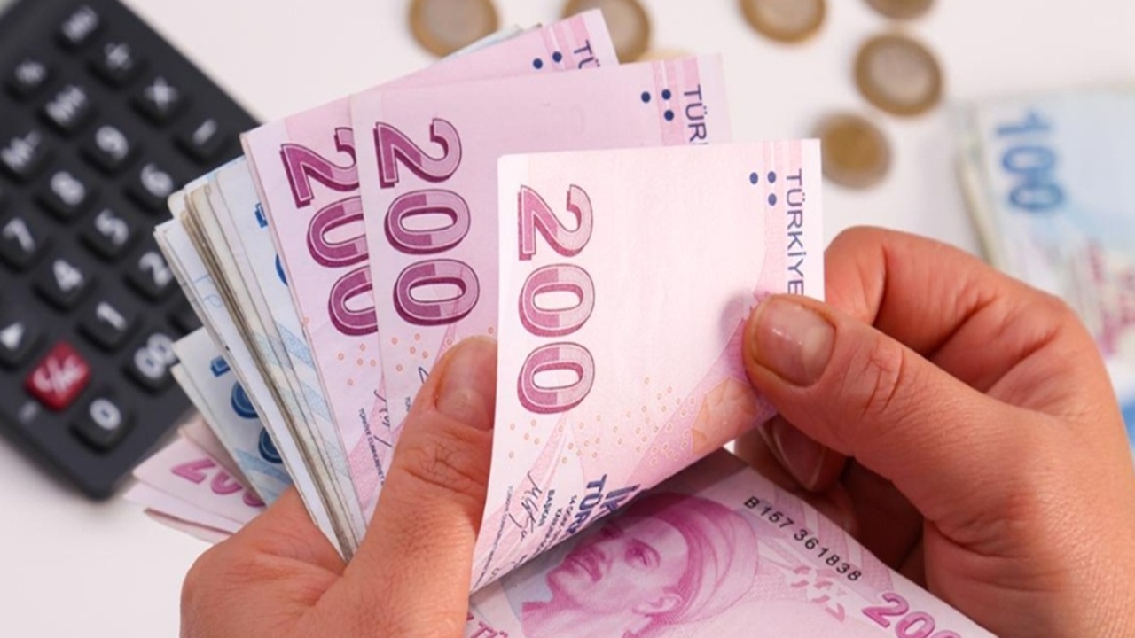 Ocak 2026 Asgari Ücret Zammı İçin Geri Sayım Başladı! İşte İlk Tahminler