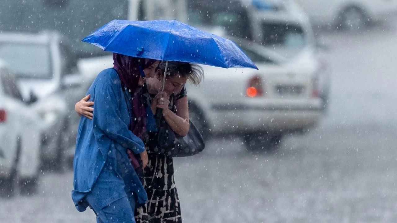 Meteoroloji’den Kritik Uyarı! Sağanak ve Fırtına Geliyor